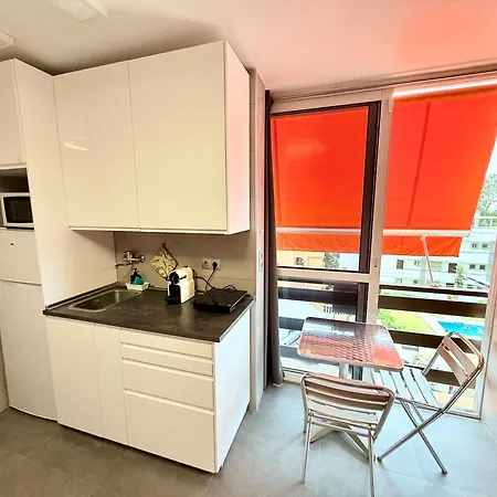 Newly Renovated Benalmádena